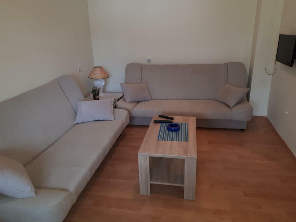Apartment Tanja Требине Екстериор снимка